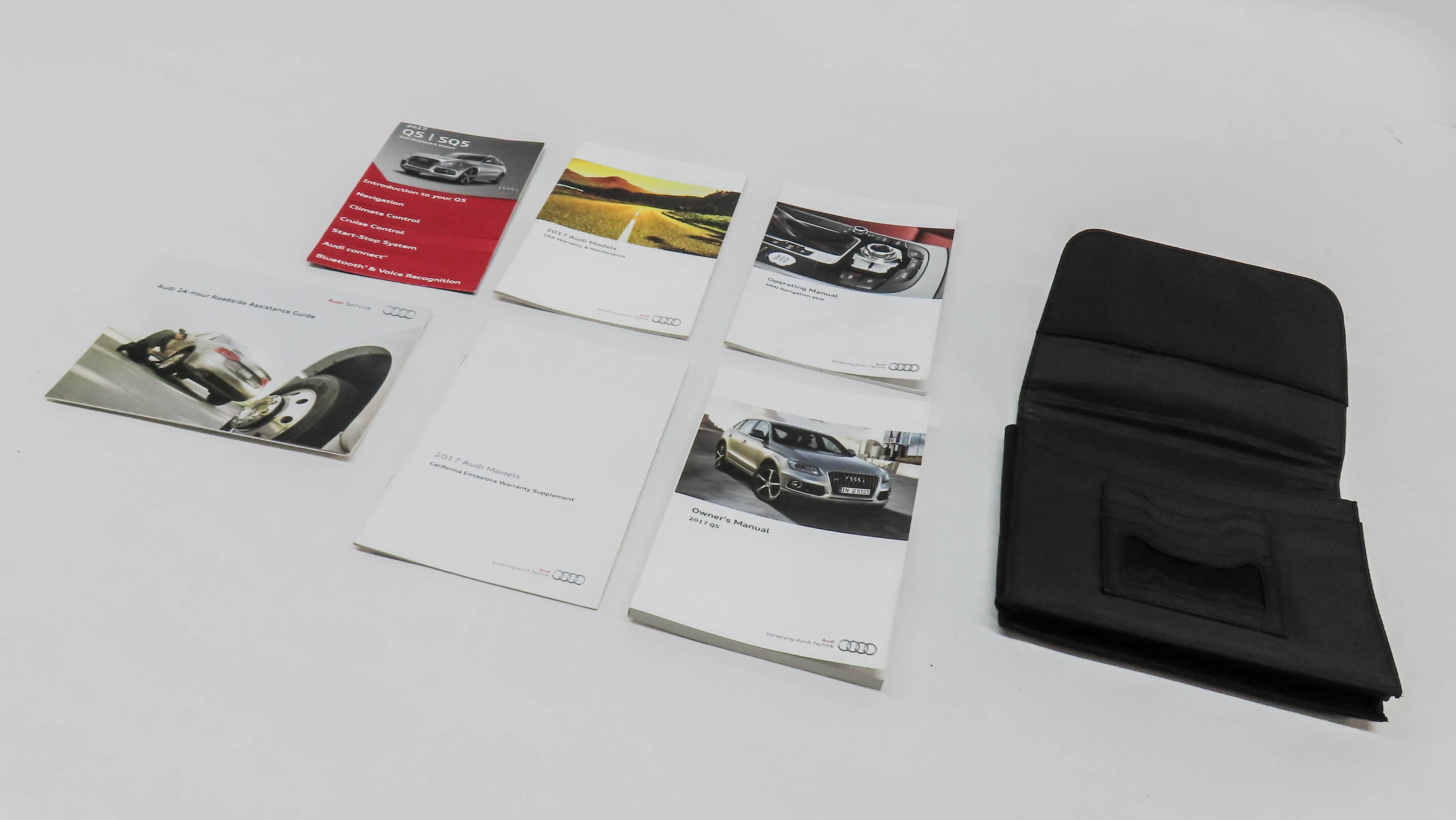 2017 AUDI Q5 (B8 8R) 3.0L (CTUC) ENGINE OWNERS MANUAL SET / 7 w/CASE — exact item pictured